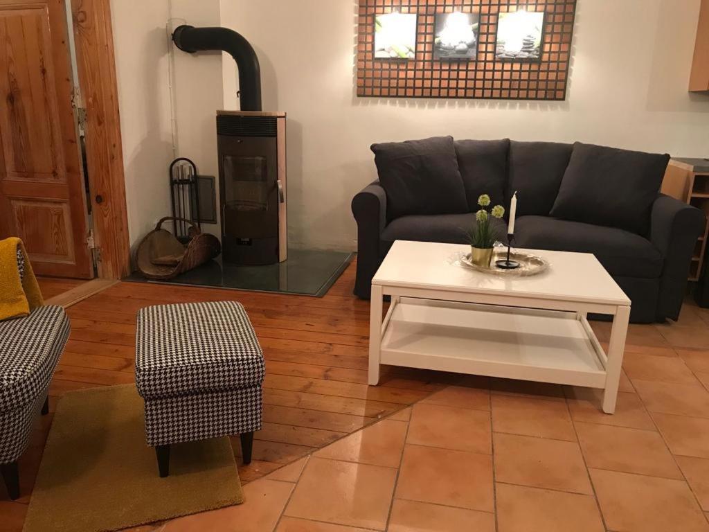 Schoene Ruhige Wohnung Mit Terrasse Und Parkplatz Greifswald Exterior photo