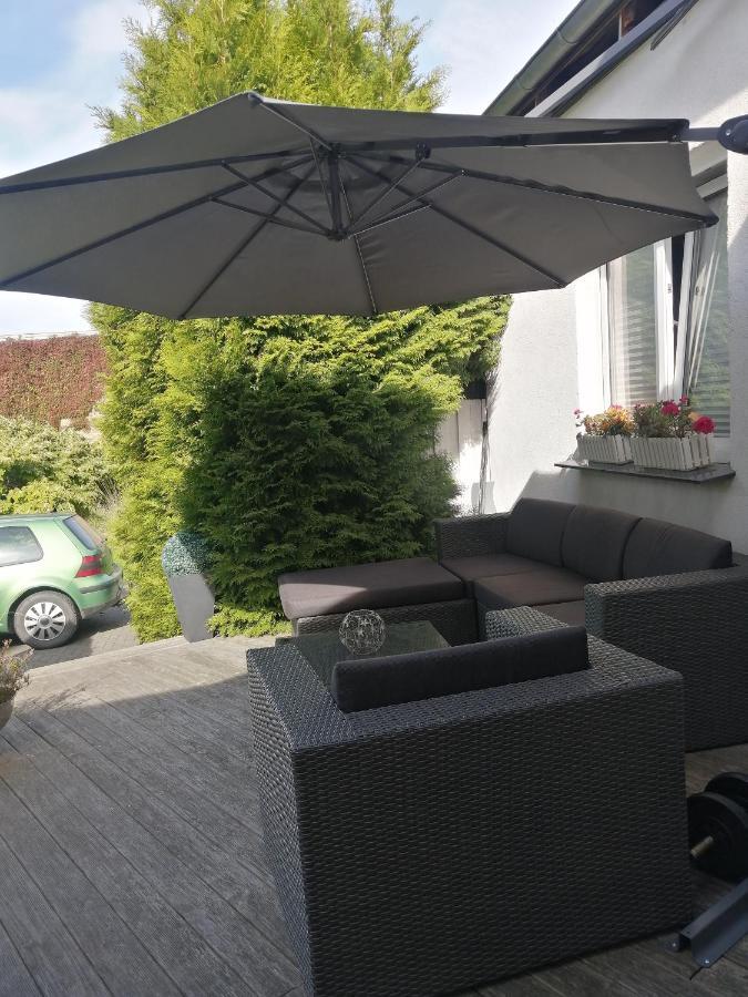 Schoene Ruhige Wohnung Mit Terrasse Und Parkplatz Greifswald Exterior photo