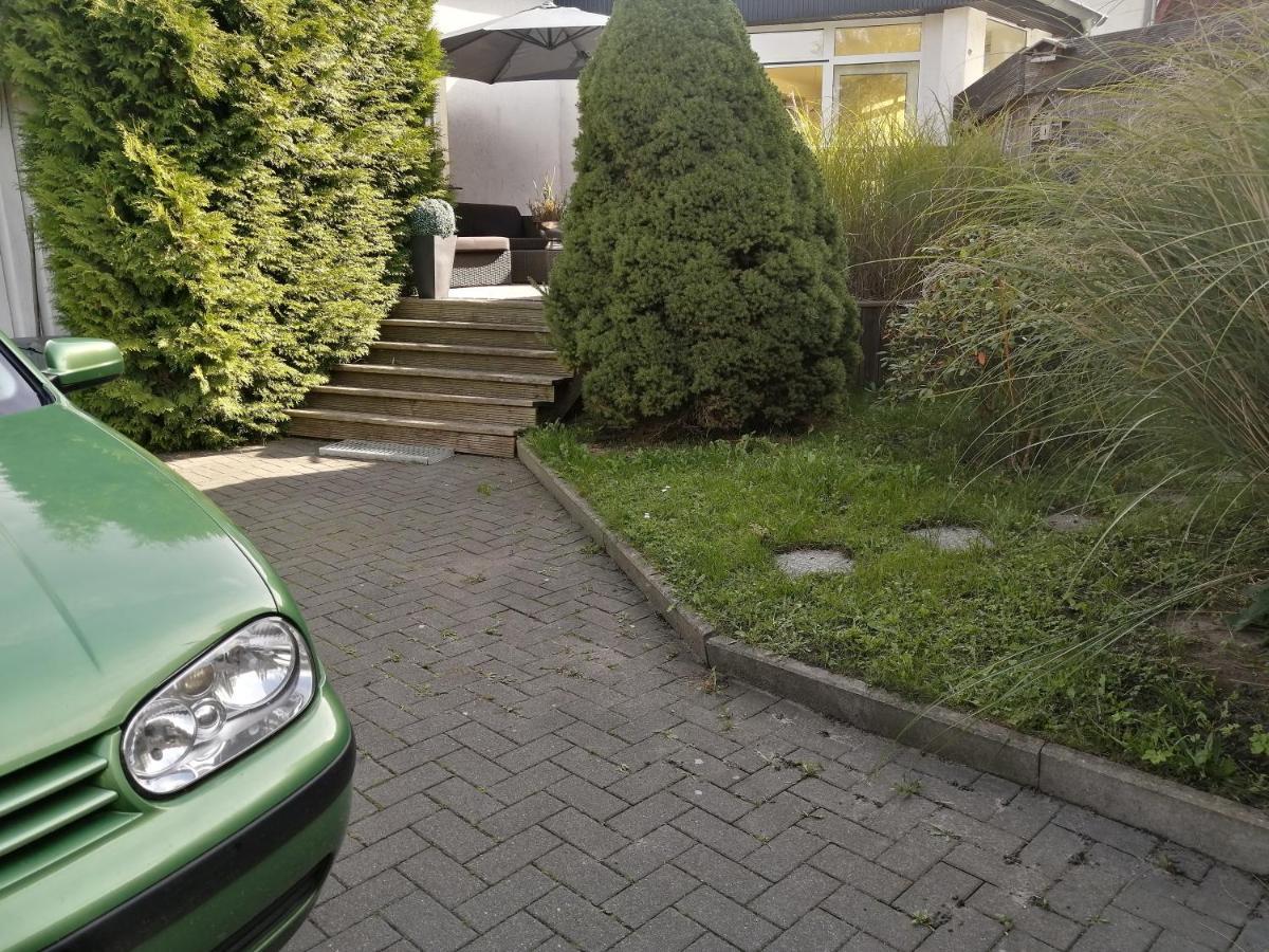 Schoene Ruhige Wohnung Mit Terrasse Und Parkplatz Greifswald Exterior photo