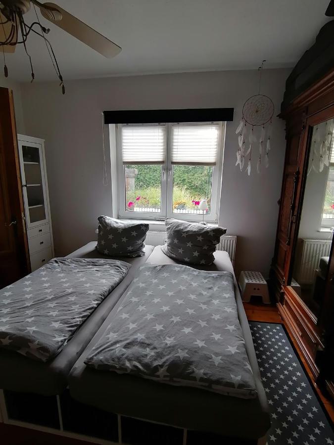 Schoene Ruhige Wohnung Mit Terrasse Und Parkplatz Greifswald Exterior photo